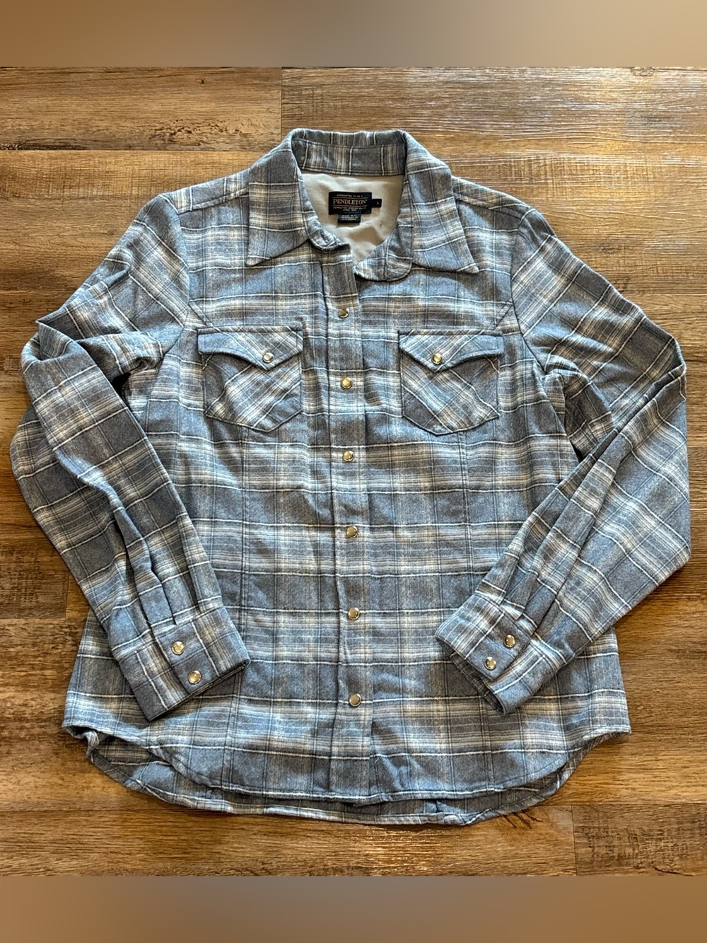 Pendleton Women’s 100% Virgin Wool Western Plaid Button-Front Shirt